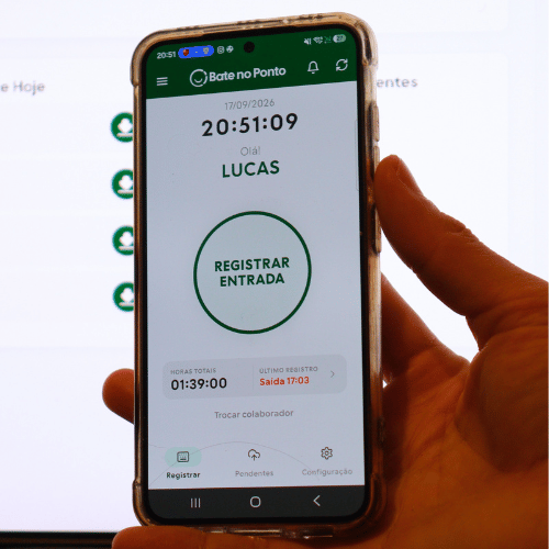 App Bate no Ponto no celular para registrar o ponto